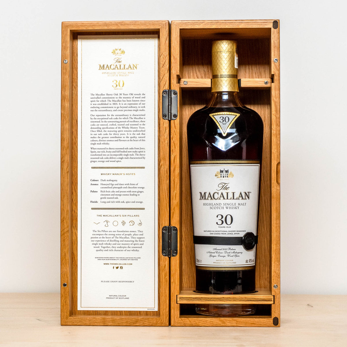 Macallan Sharry Seasoned Cask 30Y.O